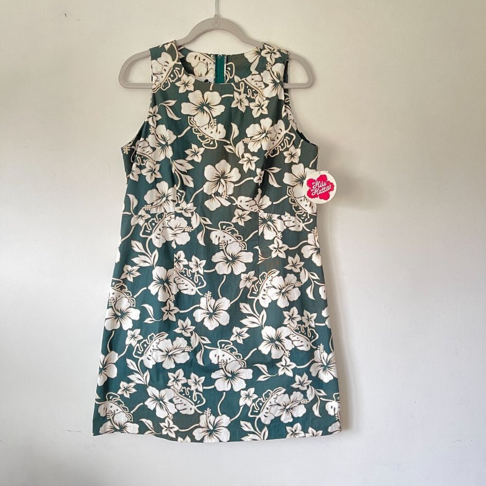 Hilo Hattie Size 16 Hibiscus Floral Green Sleeveless Short Dress Hawaiian